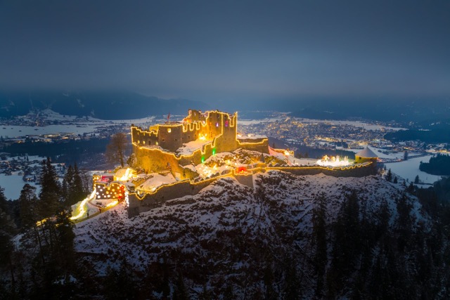 Mittel_Lumagica_Reutte_auf_Burg_Ehrenberg_Robert_Eder_Naturparkregion_Reutte.jpeg