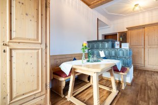 4_hotel_Krone_Lechaschau_Romantiksuite_8.jpg