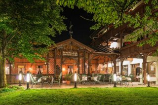 hotel_romantik_krone_lechaschau_wintergarten.jpg