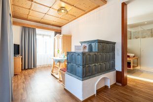 2_hotel_Krone_Lechaschau_Romantiksuite_8.jpg