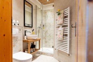 5_hotel_Krone_Lechaschau_Romantiksuite_7.jpg